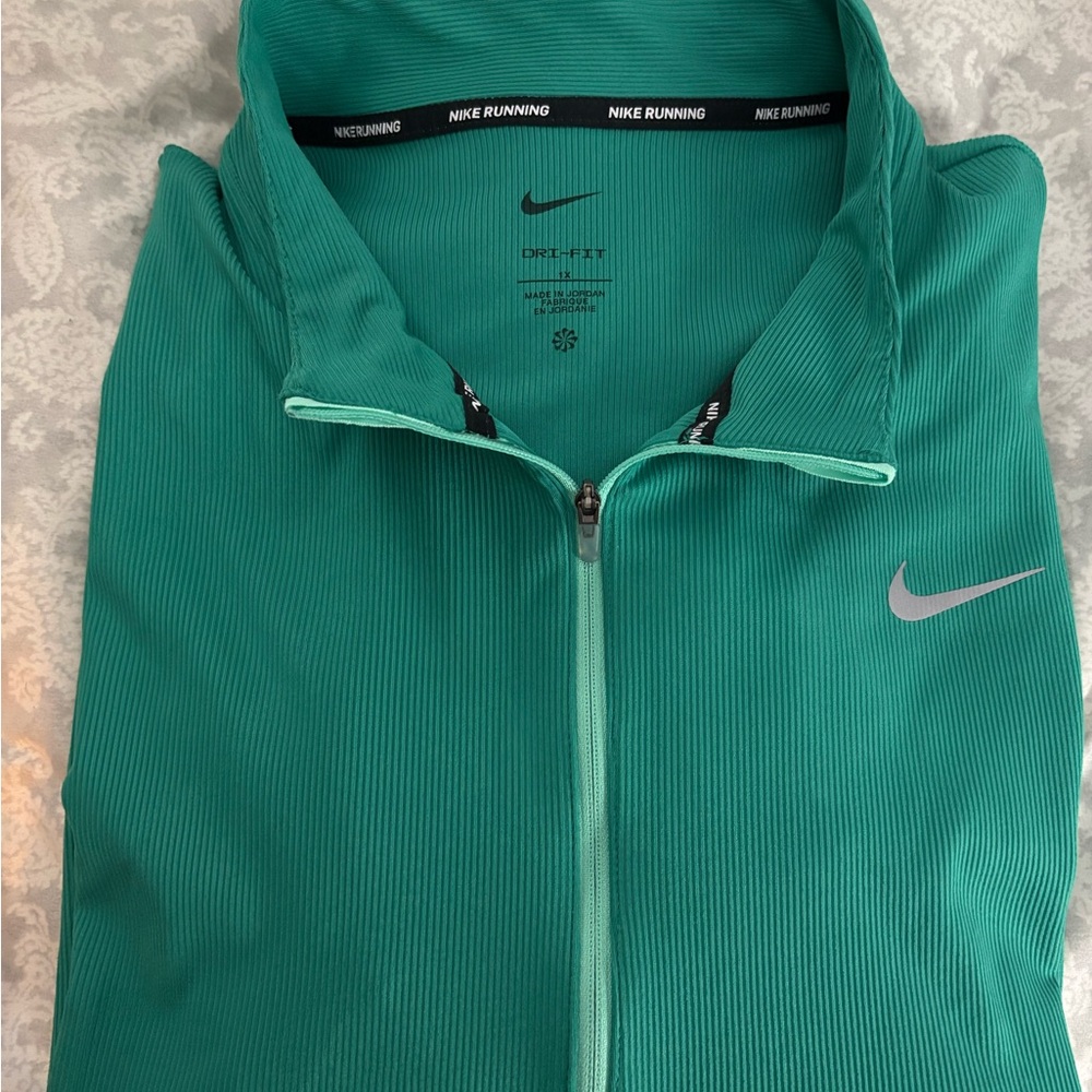 Nike Green 3/4 Zip-Up Running Jacket